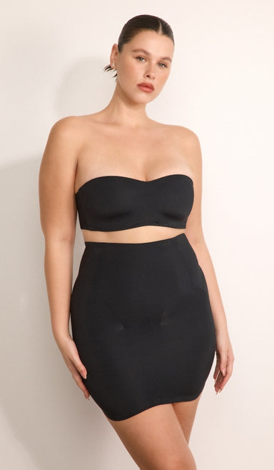 חצאית מחטבת עם תחתון מובנה - שחור