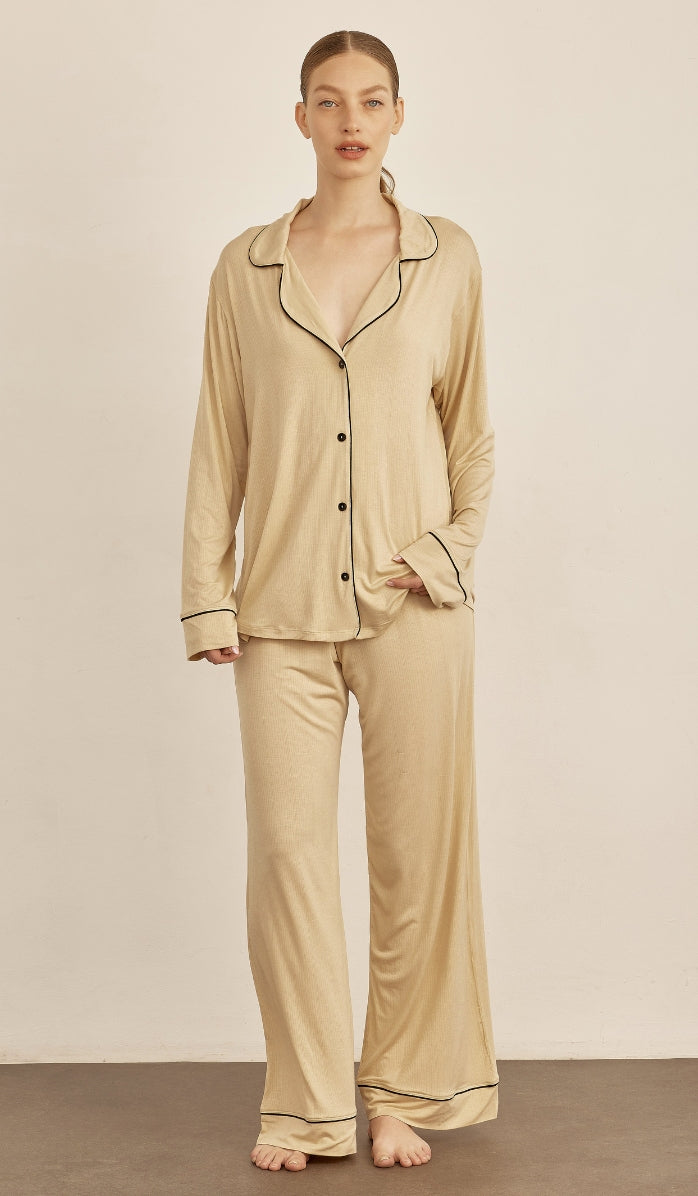 סט מכופתר מיקרו מודל - חול