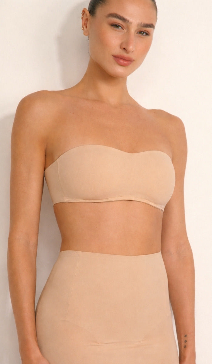 חזית סטרפלס - פודרה