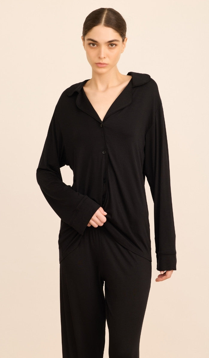 סט מכופתר מבד מודל - לוסי שחור