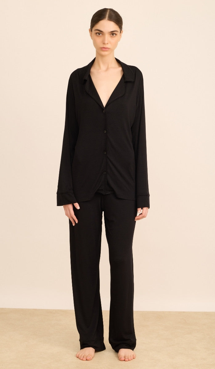 סט מכופתר מבד מודל - לוסי שחור