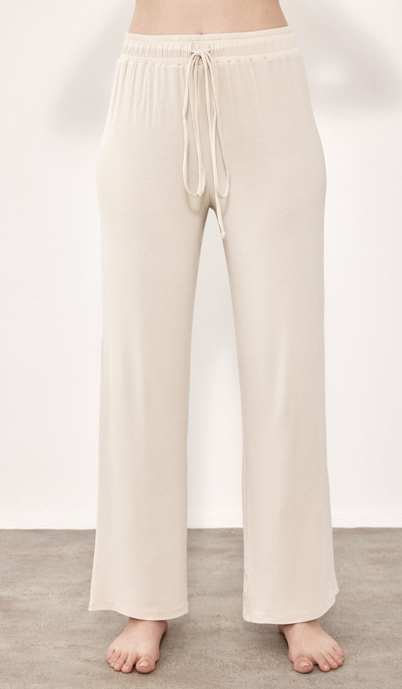 סט טי מבד מודל - מילי קרם