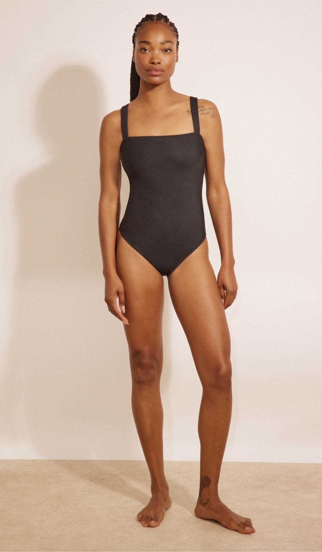 בגד ים שלם לנשים - דניאל שחור