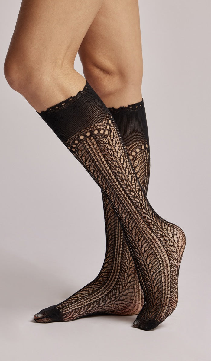 גרביים בדוגמת תחרה - שחור