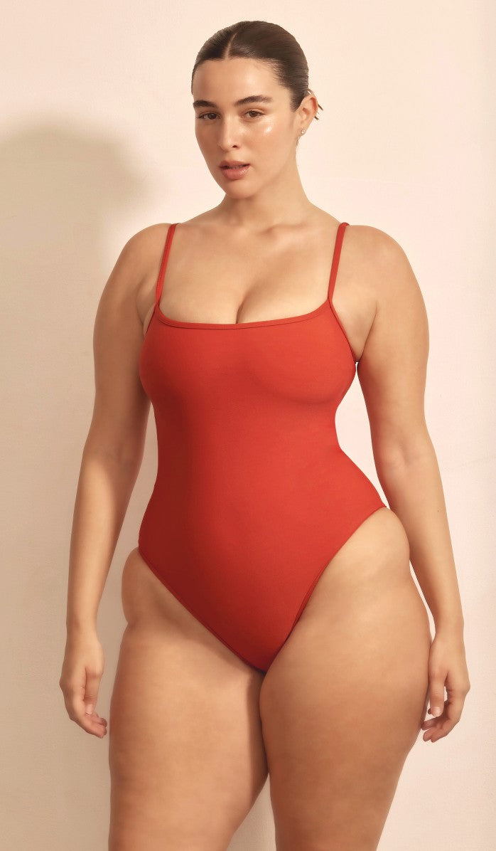 בגד ים שלם לנשים - פרנקי אדום