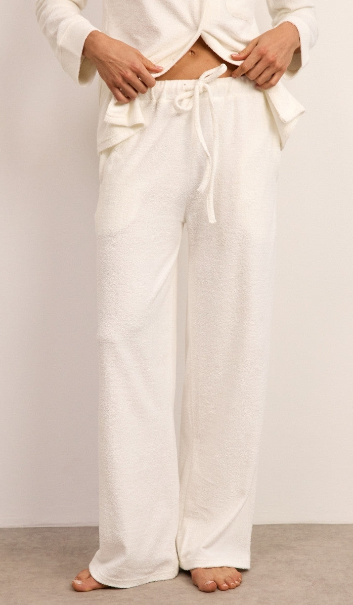 סט מכופתר מבד בוקלה - לבן