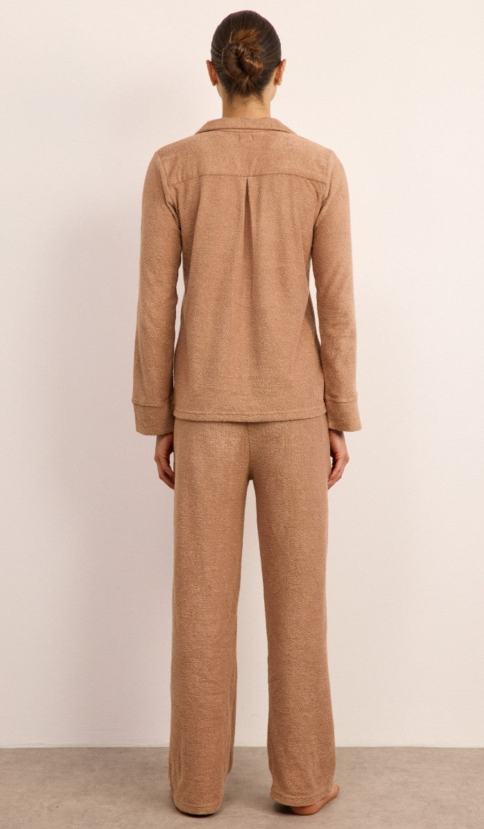 סט מכופתר מבד בוקלה - מוקה