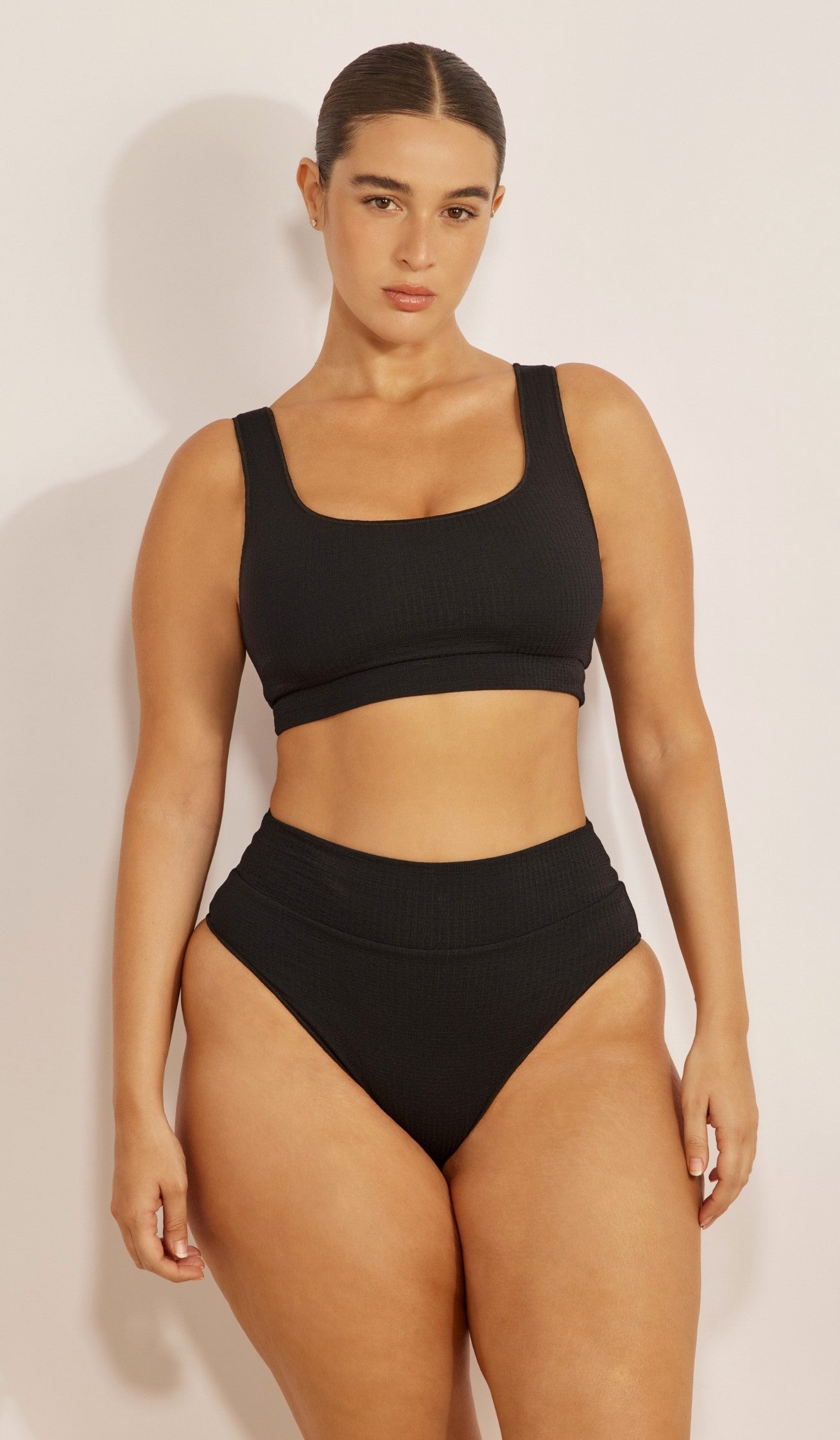 טופ ביקיני לנשים - אמילי שחור וופל